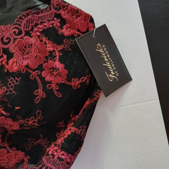 Frederick's of Hollywood Women's Veronique Bra Black Red Lace 34F NWT - Picture 4 of 7